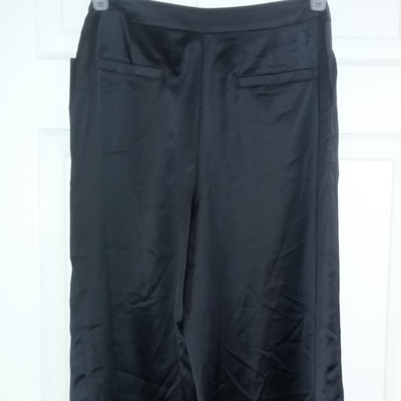 Womens capri/goucho - Picture 2 of 2